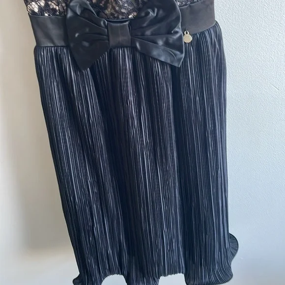 Gorgeous Dress Rinascimento - Picture 6 of 12